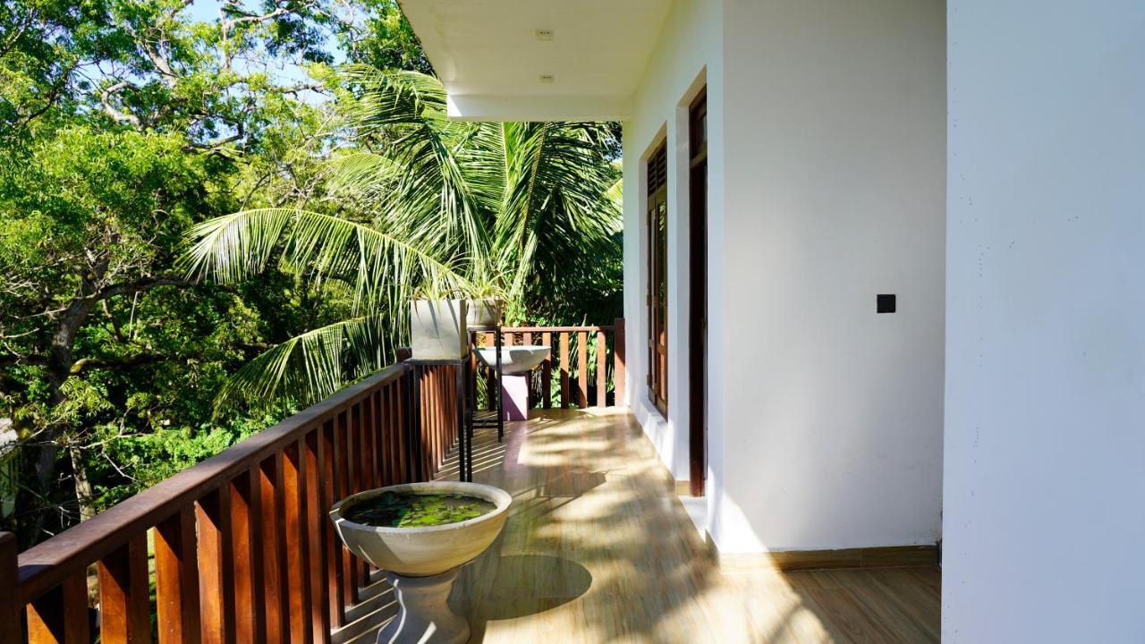 Sea Bay Inn Tangalle Exterior photo